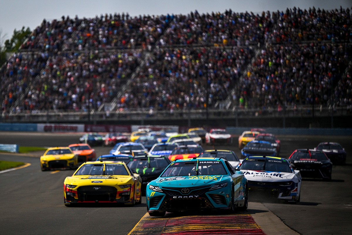 NASCAR Cup Playoffs To See "variety And Innovation" In 2024 - DLIT