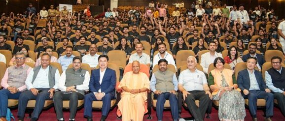 First Batch of ‘Samsung Innovation Campus’ Students of University of Lucknow Graduate in AI, IoT, Big Data, Coding & Programming Courses in the Presence of Shri Yogi Adityanath, Hon’ble Chief Minister, Uttar Pradesh