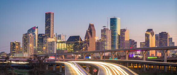 Incubator announces new program, Houston startup names new partner, and more energy innovation news