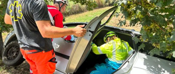 Innovation and Training for Road Accident Rescue