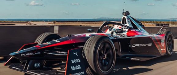 How Formula E Contributes to e-Mobility Innovation