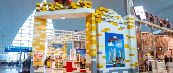 “Integrating innovation, play and technology” – Lagardère Travel Retail opens world’s largest airport LEGO store at Dubai International : The Moodie Davitt Report